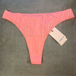 Marie Jo Avero thong in Pink Parfait